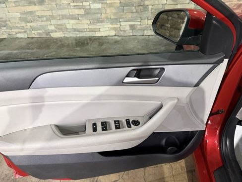 Used 2018 Hyundai Sonata SEL image 12