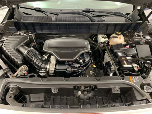 Used 2019 GMC Acadia SLE image 11