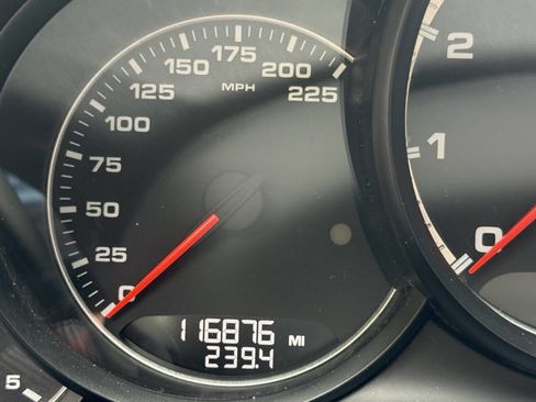 Used 2010 Porsche Panamera Turbo AWD/4WD image 18