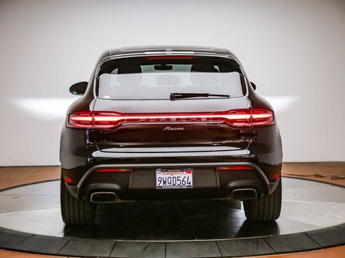 Certified 2026 Porsche Macan AWD/4WD image 6