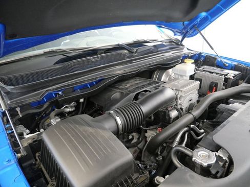 Used 2021 RAM 1500 Laramie w/ Sport Appearance Package image 11