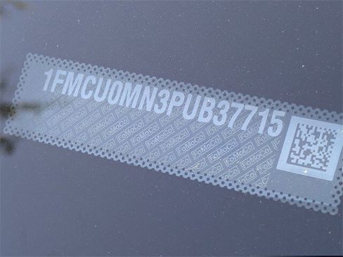 Used 2023 Ford Escape ST-Line w/ Tech Pack #1 image 10