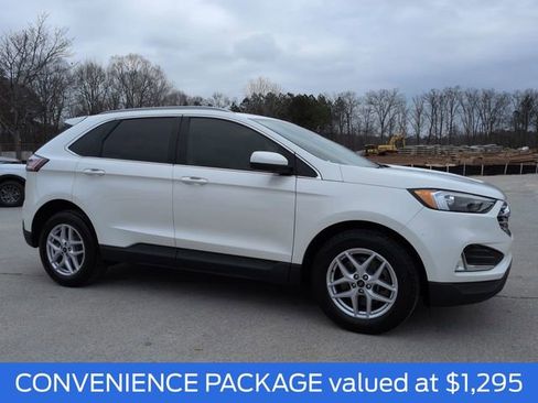 Certified 2022 Ford Edge SEL w/ Convenience Package image 3