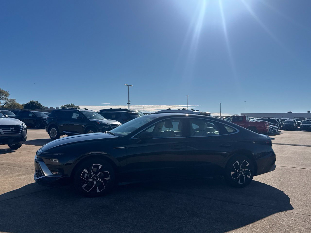 Used 2025 Hyundai Sonata SEL FWD image 14