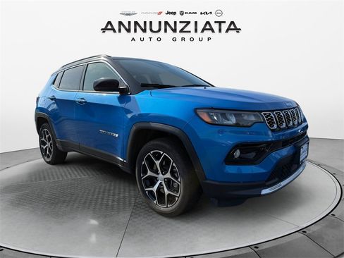 Certified 2024 Jeep Compass Limited image 7