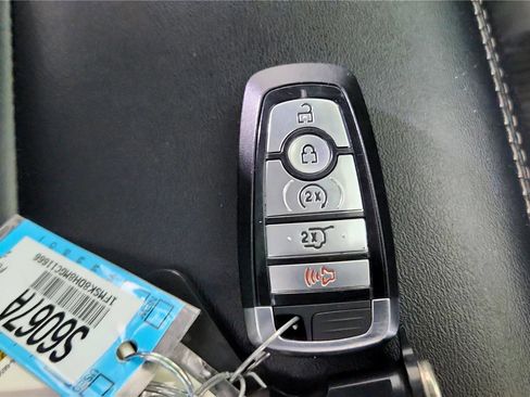 Used 2021 Ford Explorer XLT w/ Equipment Group 202A image 39