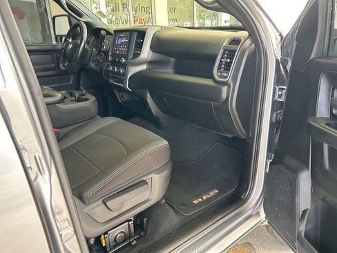 Used 2024 RAM 3500 Tradesman w/ Chrome Appearance Group image 23