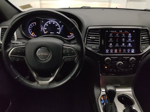 Used 2019 Jeep Grand Cherokee Altitude AWD/4WD image 22