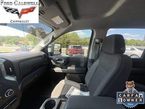 Used 2025 Chevrolet Silverado 2500 Custom w/ Custom Value Package AWD/4WD image 11