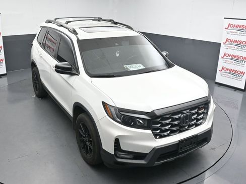 Used 2022 Honda Passport TrailSport image 10