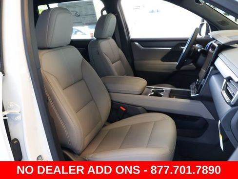 New 2026 GMC Acadia Elevation w/ Elevation Premium Package FWD image 23