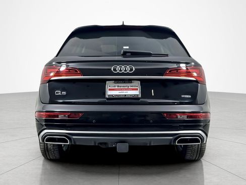 Used 2023 Audi Q5 e Premium Plus w/ Premium Plus Package image 4