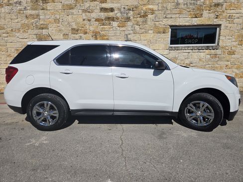 Used 2015 Chevrolet Equinox LS FWD image 17