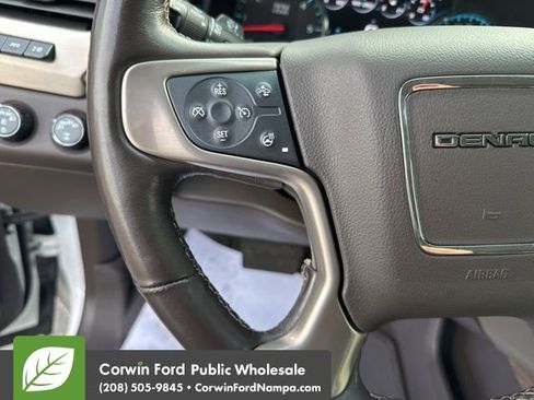 Used 2020 GMC Yukon XL Denali w/ Denali Ultimate Package image 17