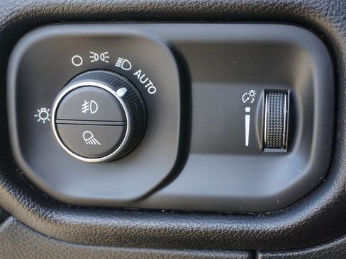 Used 2024 RAM 2500 Big Horn image 26