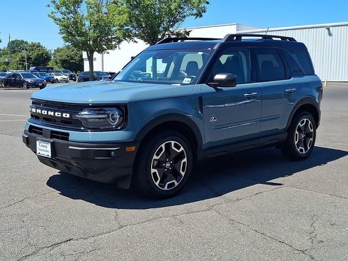 Certified 2023 Ford Bronco Sport Outer Banks w/ Tech Package AWD/4WD image 6
