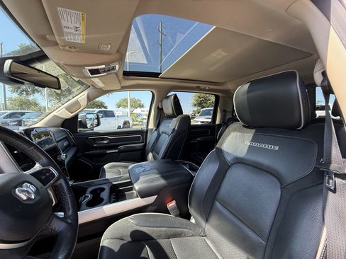Used 2019 RAM 1500 Laramie RWD image 27