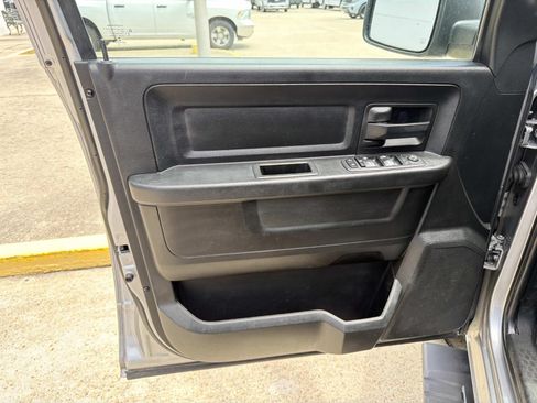 Used 2020 RAM 1500 Tradesman w/ Chrome Plus Package RWD image 24
