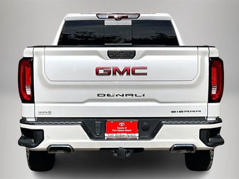 Used 2022 GMC Sierra 1500 Denali w/ Denali Reserve Package image 6
