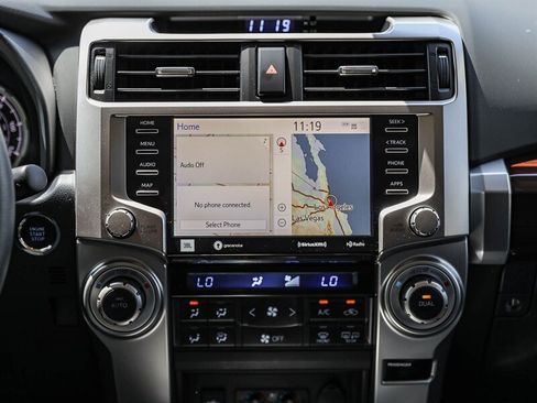 Used 2022 Toyota 4Runner Limited AWD/4WD image 19