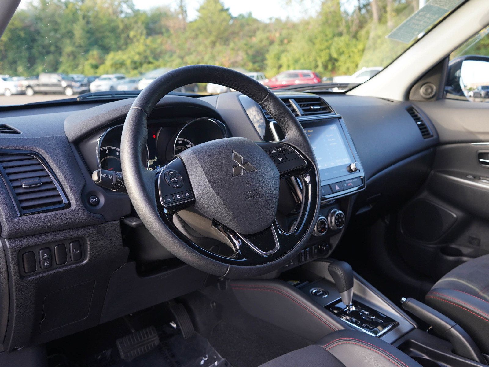 Used 2026 Mitsubishi Outlander Sport SE AWD/4WD image 22