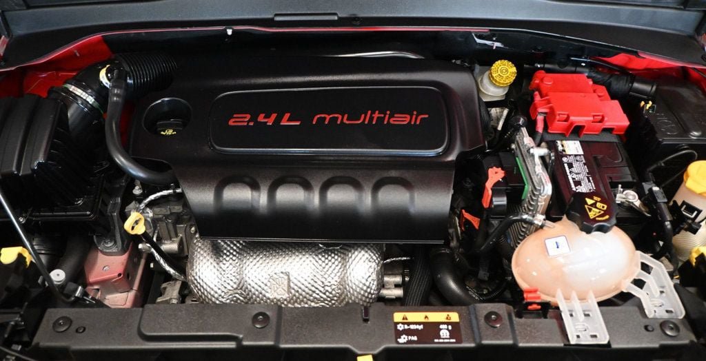 Used 2020 Jeep Renegade Altitude FWD image 14