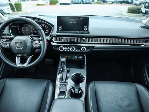 Certified 2024 Honda Civic EX-L image 16