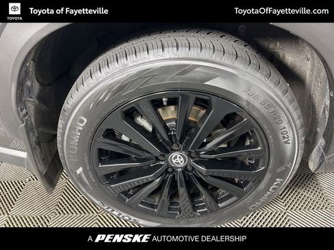 Used 2023 Toyota Highlander XSE image 16