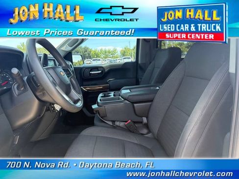 Used 2020 Chevrolet Silverado 1500 LT AWD/4WD image 18