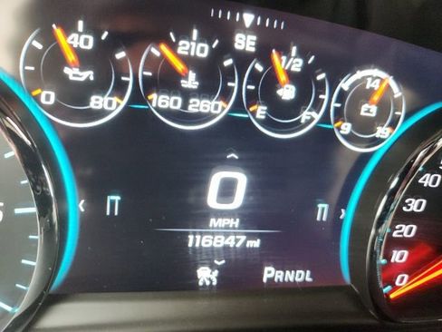 Certified 2019 Chevrolet Suburban Premier image 15