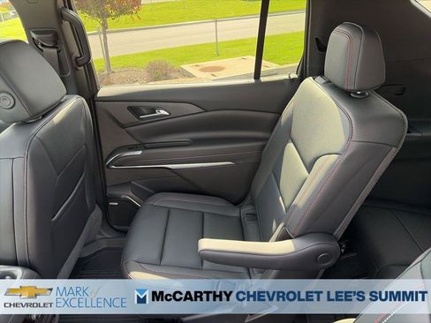 New 2026 Chevrolet Traverse Z71 w/ Enhanced Driving Package AWD/4WD image 35