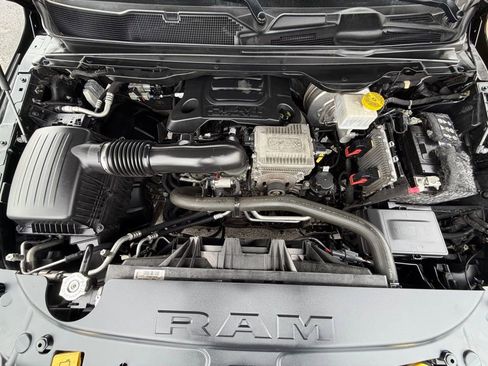 Used 2020 RAM 1500 Laramie w/ Sport Appearance Package image 16