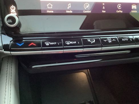 Used 2022 Jeep Wagoneer Series II w/ Premium Group I image 62