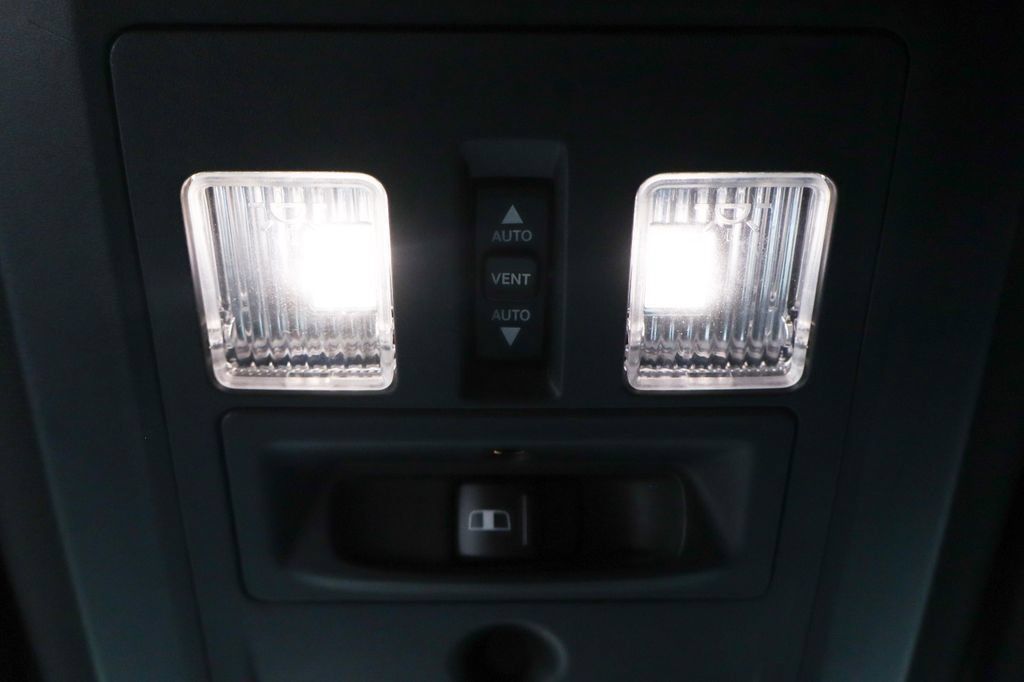 Used 2018 RAM 1500 Sport w/ Hydro Blue Sport Package RWD image 30