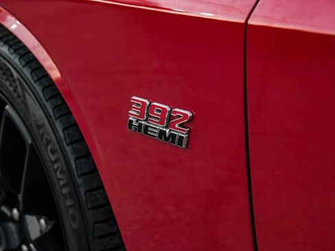 Used 2015 Dodge Challenger SRT w/ Technology Group image 47