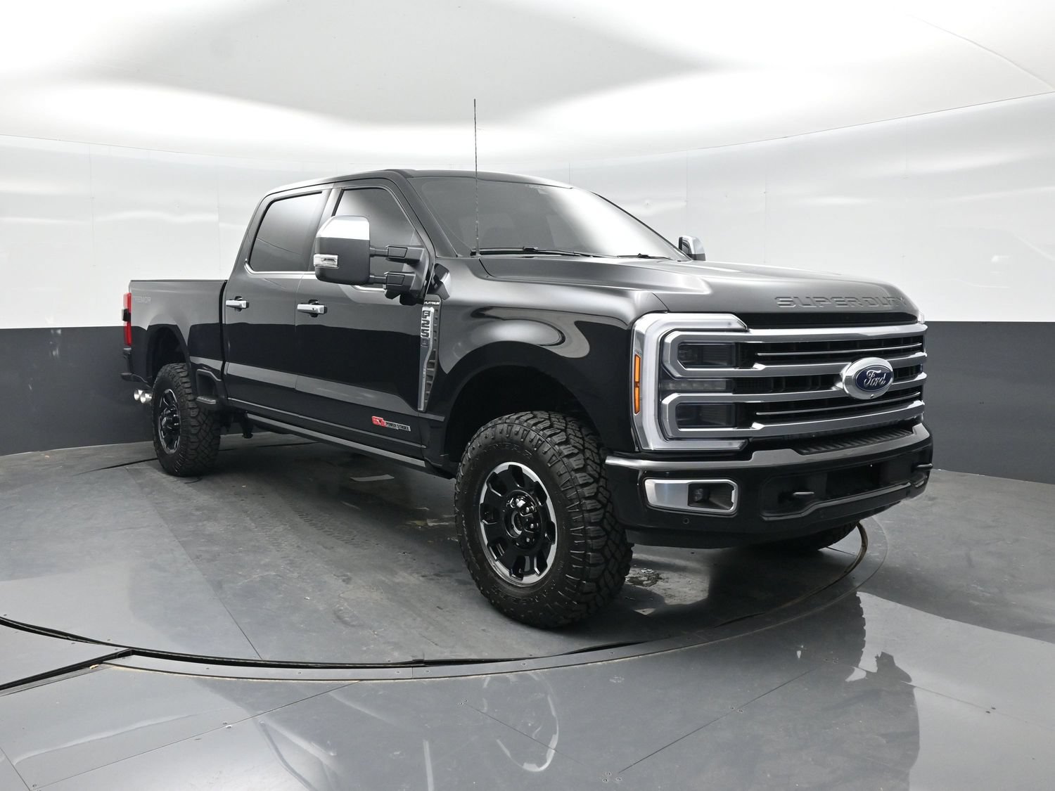 Used 2026 Ford F250 Platinum w/ Platinum Plus Package AWD/4WD image 17