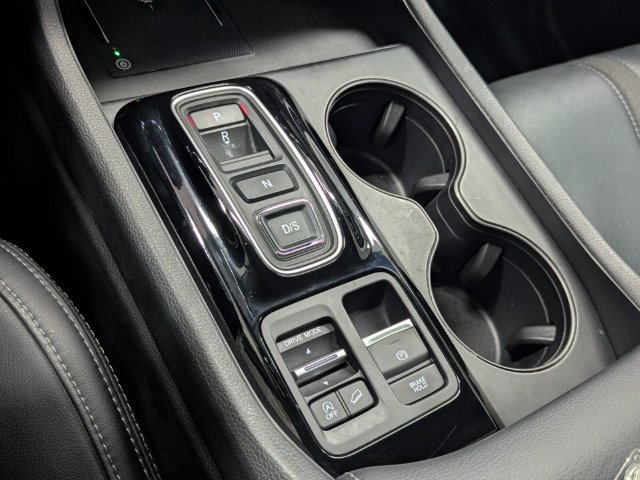 Used 2025 Honda Pilot EX-L image 26