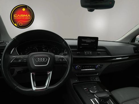 Used 2019 Audi Q5 2.0T Premium w/ Convenience Package AWD/4WD image 29