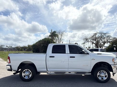 Used 2022 RAM 3500 Tradesman AWD/4WD image 6
