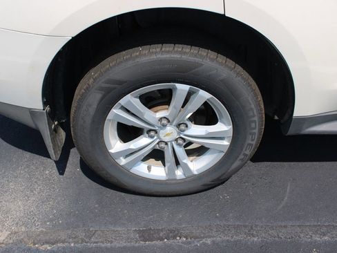Used 2014 Chevrolet Equinox LT w/ Driver Convenience Package FWD image 4