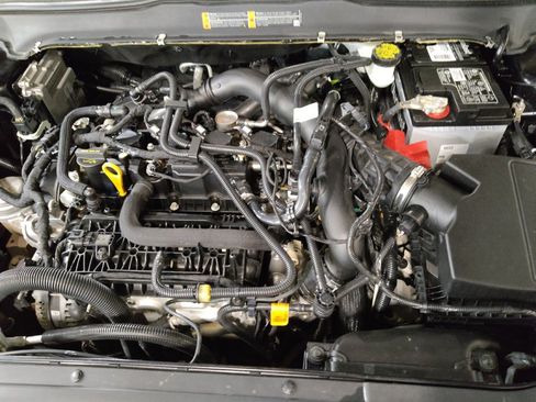 Used 2020 Ford Fusion SE FWD image 30