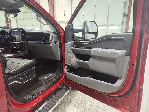 Used 2021 Ford F150 Lariat w/ Equipment Group 502A High AWD/4WD image 21