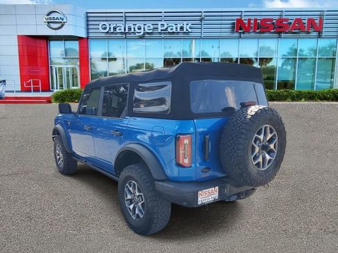 Used 2023 Ford Bronco Badlands AWD/4WD image 3