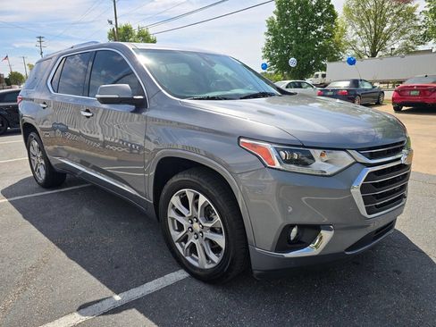 Used 2021 Chevrolet Traverse Premier image 8