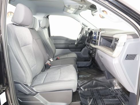 Used 2024 Ford F350 XL w/ Snow Plow/Camper Package image 10