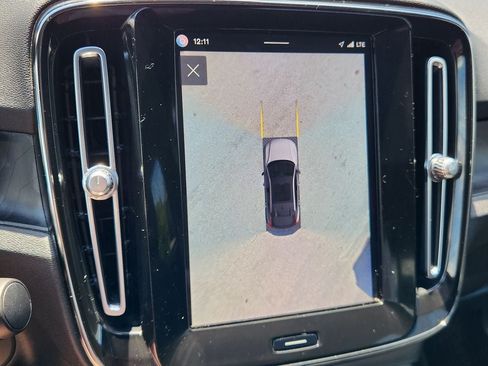 Certified 2023 Volvo C40 P8 Recharge Ultimate AWD/4WD image 26