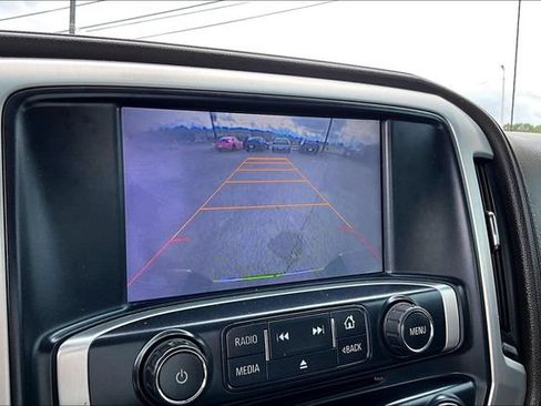 Used 2015 GMC Sierra 1500 SLE w/ SLE Value Package AWD/4WD image 13