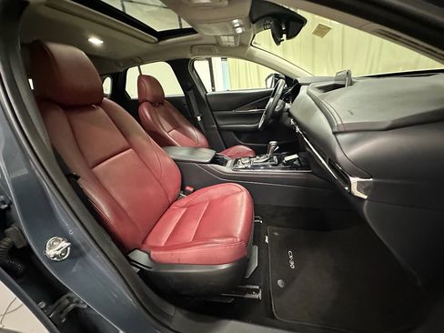 Used 2025 MAZDA CX-30 AWD 2.5 S w/ Preferred Package image 24