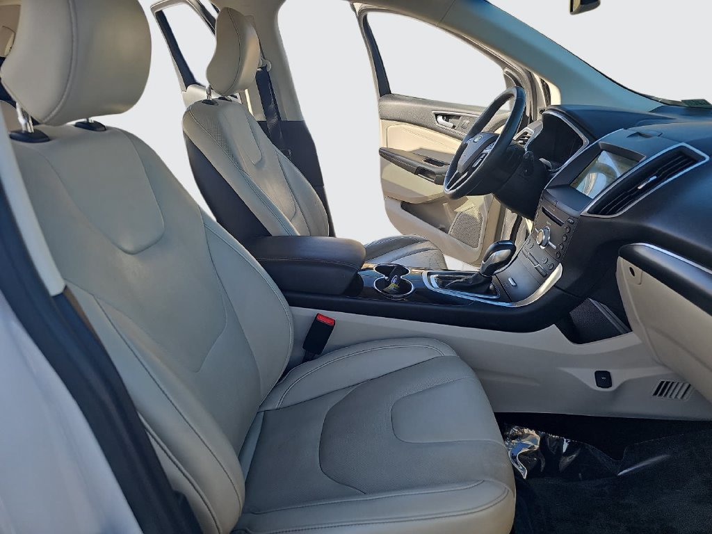 Used 2017 Ford Edge Titanium AWD/4WD image 11