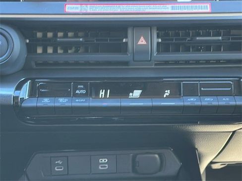 New 2026 Toyota Prius LE image 16